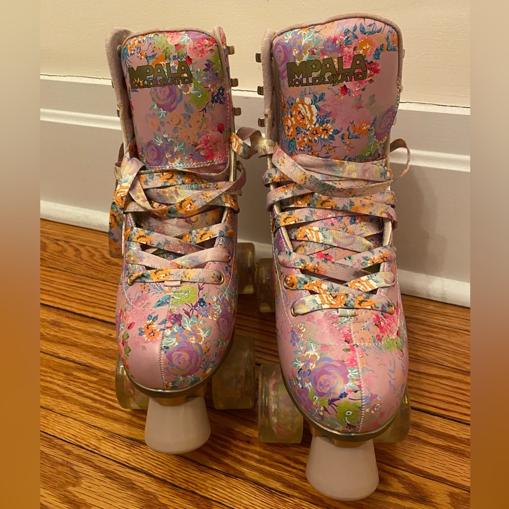 IMPALA QUAD SKATE - CYNTHIA ROWLEY FLORAL size 8